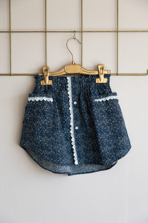 Handgmaakt duurzaam kinderrokje donkerblauw